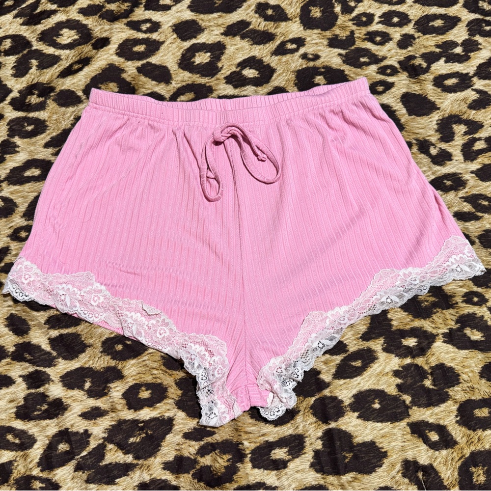 Pink Lace Trim Sleepwear Set - Picture 3 of 5